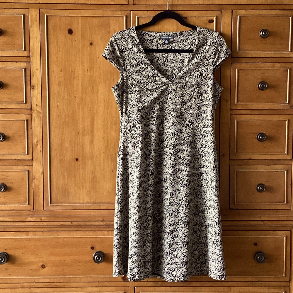 Toad & Co Brown Floral Dress. Woman’s size M